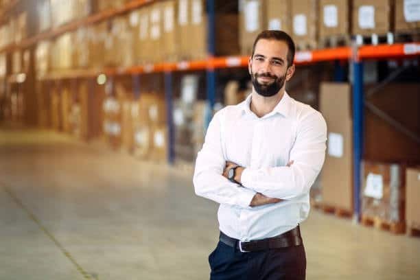 Discount on shipping warehouse manager overseeing operations to reduce logistics costs.