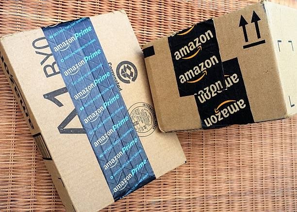 Amazon Prime shipping boxes demonstrating correct packaging and tape application