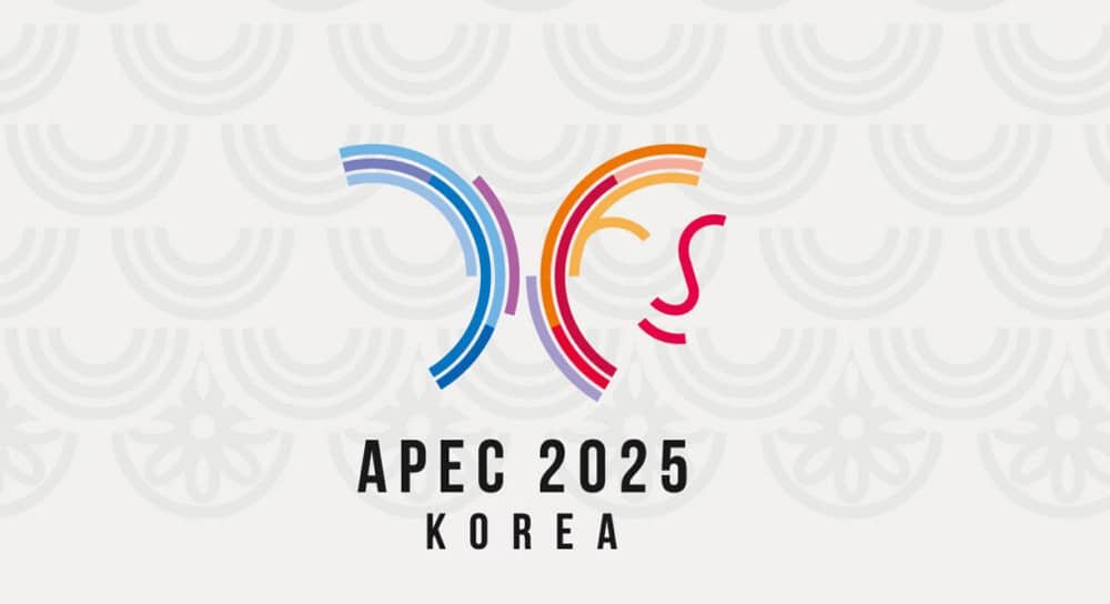 Official logo of APEC 2025 Korea symbolizing the upcoming summit’s impact on U.S.–China trade relations and global economic cooperation.