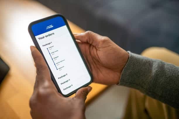 Tracking AliExpress order delivery on mobile app.