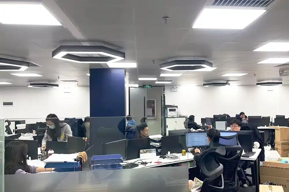 BM Supply Chain’s office team working at desks, providing customer support, logistics coordination, and professional fulfillment services from China.