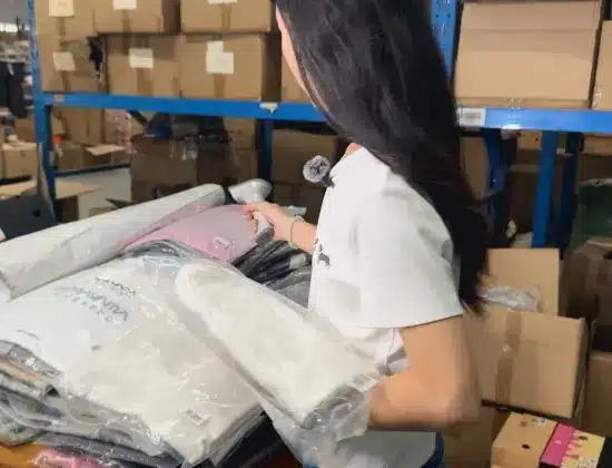 China-based dropshipping fulfillment warehouse with inventory storage and 3PL order processing services